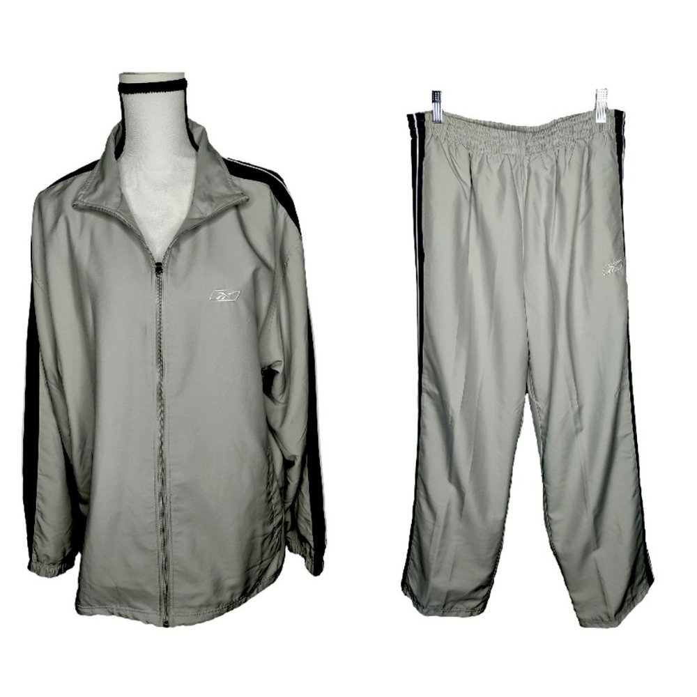 NWOT Early 2000's Reebox Windbreaker Set